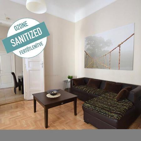 Standard Apartment By Hi5 - Muzeum 5 บูดาเปสต์ ภายนอก รูปภาพ