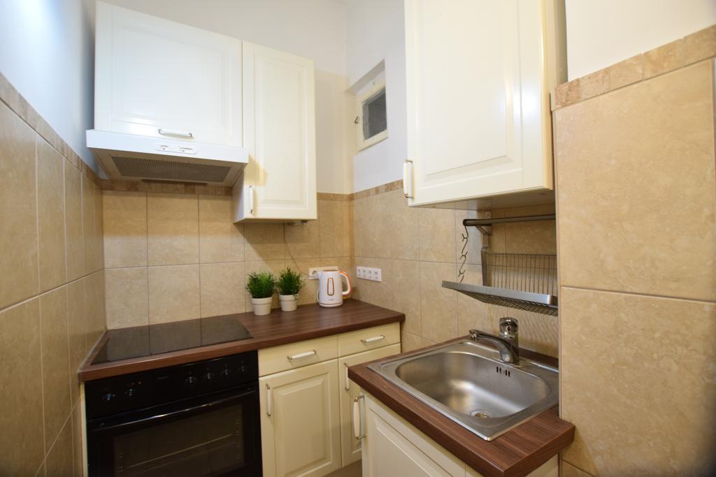 Standard Apartment By Hi5 - Muzeum 5 บูดาเปสต์ ภายนอก รูปภาพ