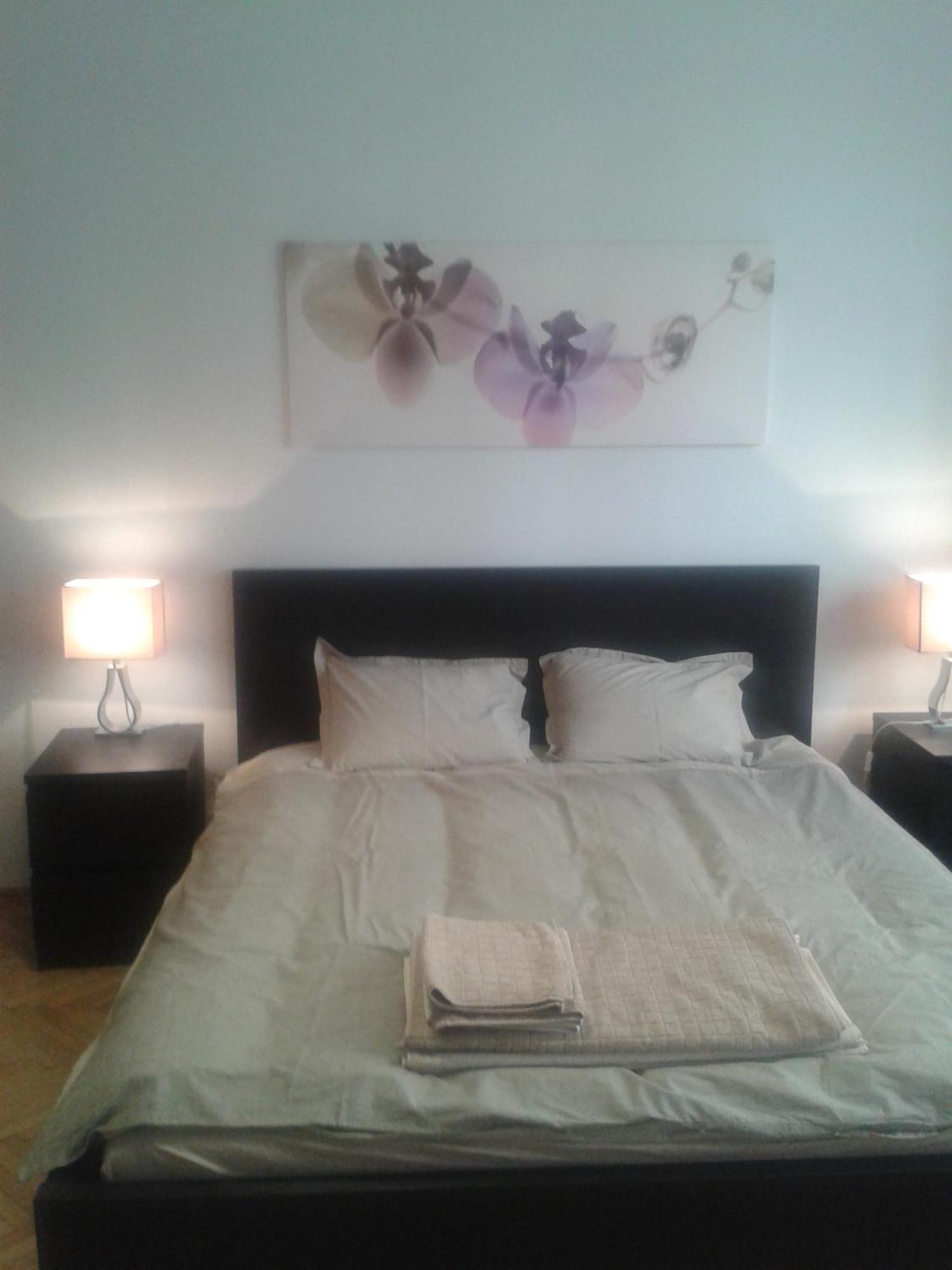 Standard Apartment By Hi5 - Muzeum 5 บูดาเปสต์ ภายนอก รูปภาพ